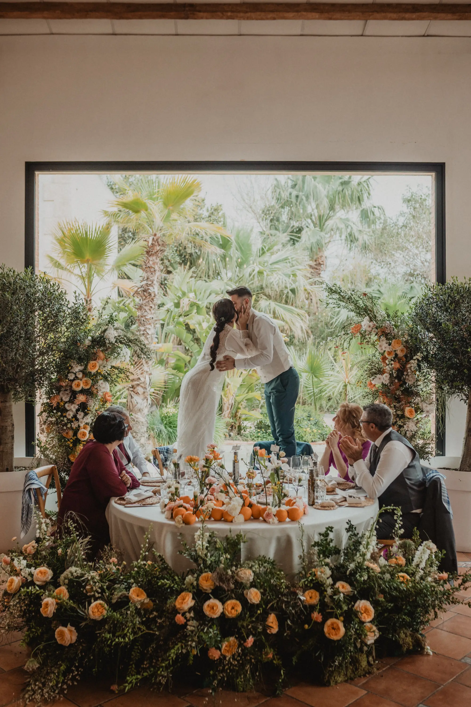 Reunión de planificación de boda en Masía del Olivar